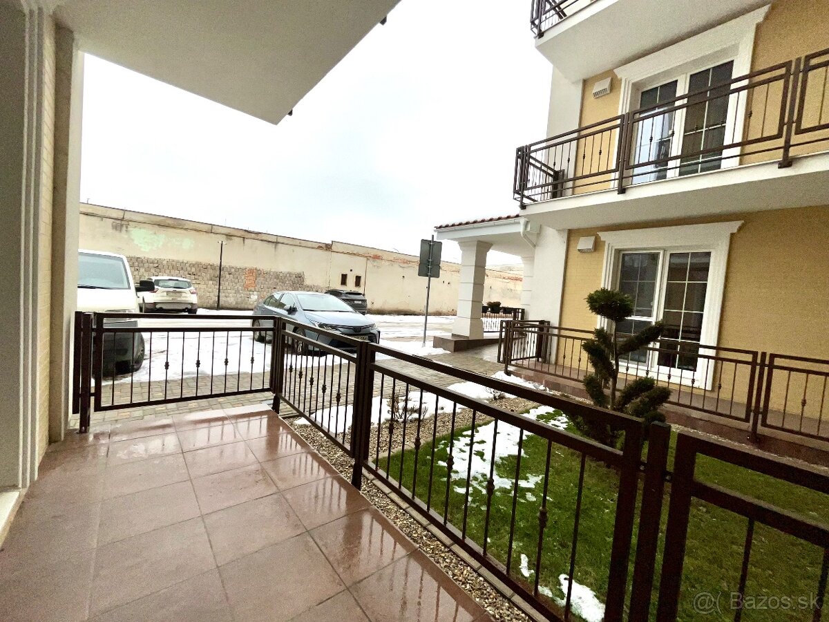 NA PREDAJ 1,5 IZBOVÝ BYT S TERASOU - 6