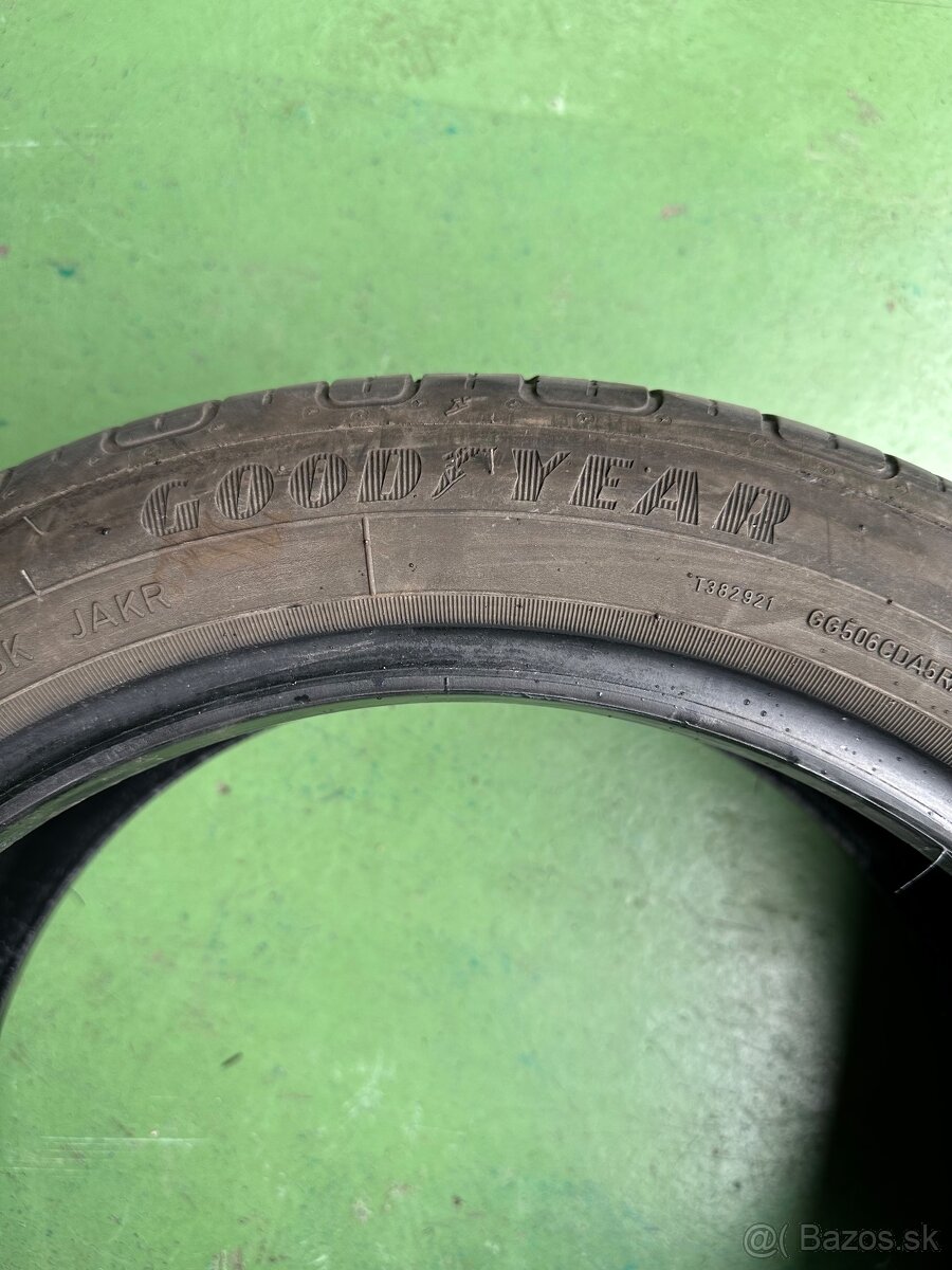 195/45 R16 84V XL GOOD YEAR EFFICIENT GRIP PERFORMANCE - 6