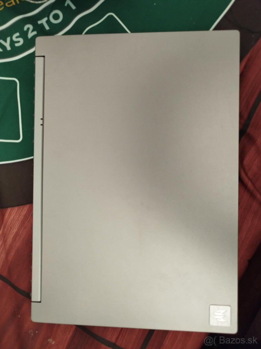 Acer Predator Triton 300 SE - 6