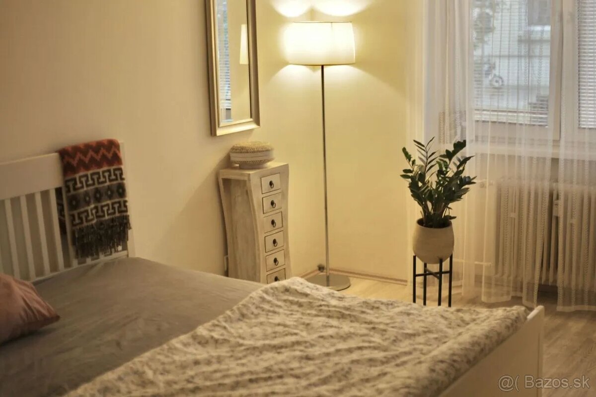 PRENÁJOM – 2 iz byt v Ružovej doline - 6