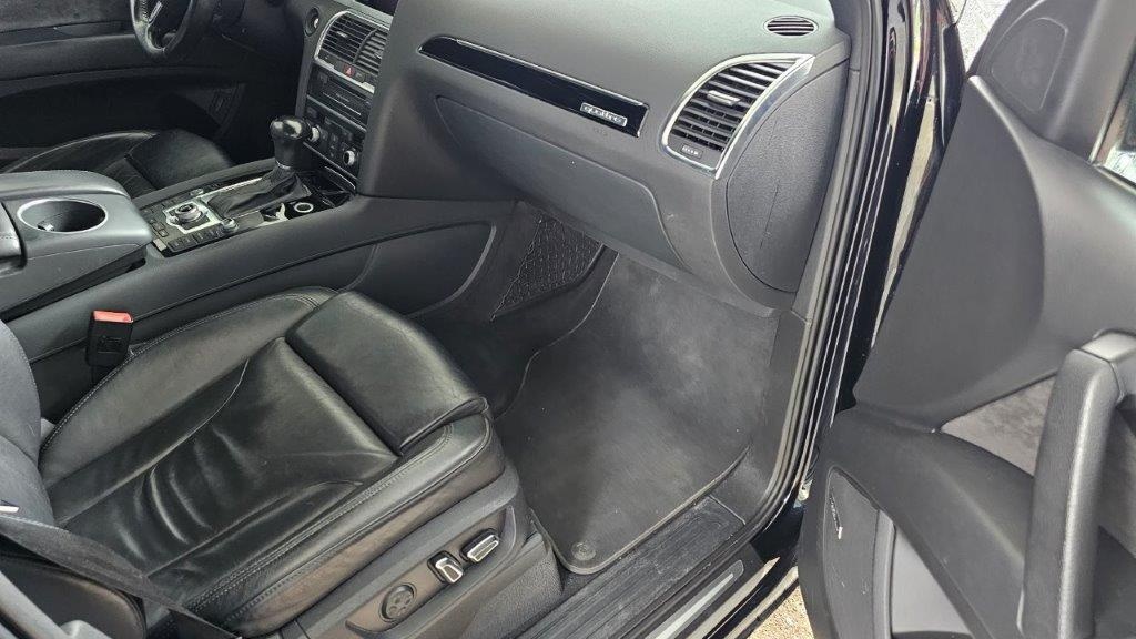 Audi Q7 7MIESTNE - 6