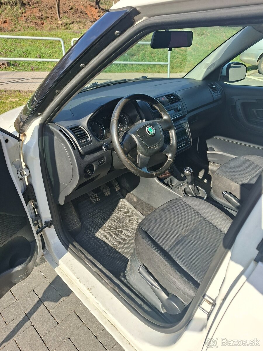 Skoda Fabia II - 6