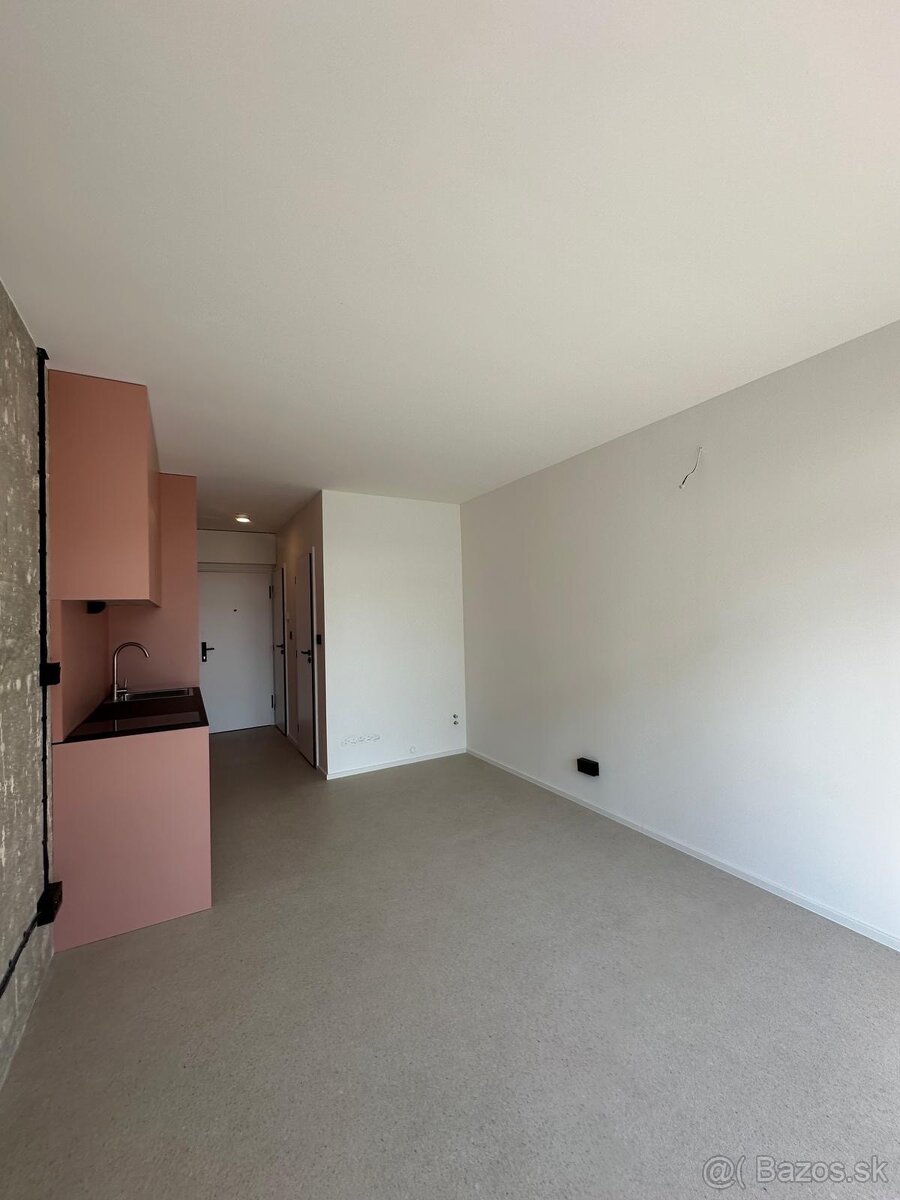 prenájom 1.izbový byt Košice, mestska cast Terasy - 6