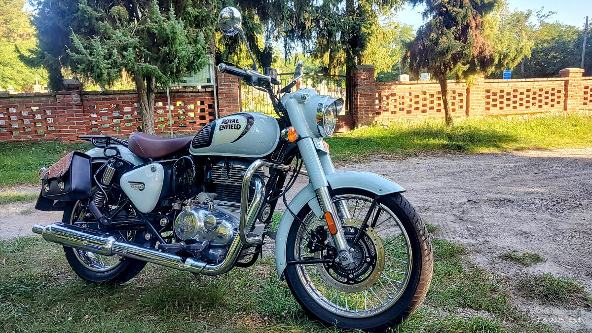 Royal Enfield, Classic 350 - 6
