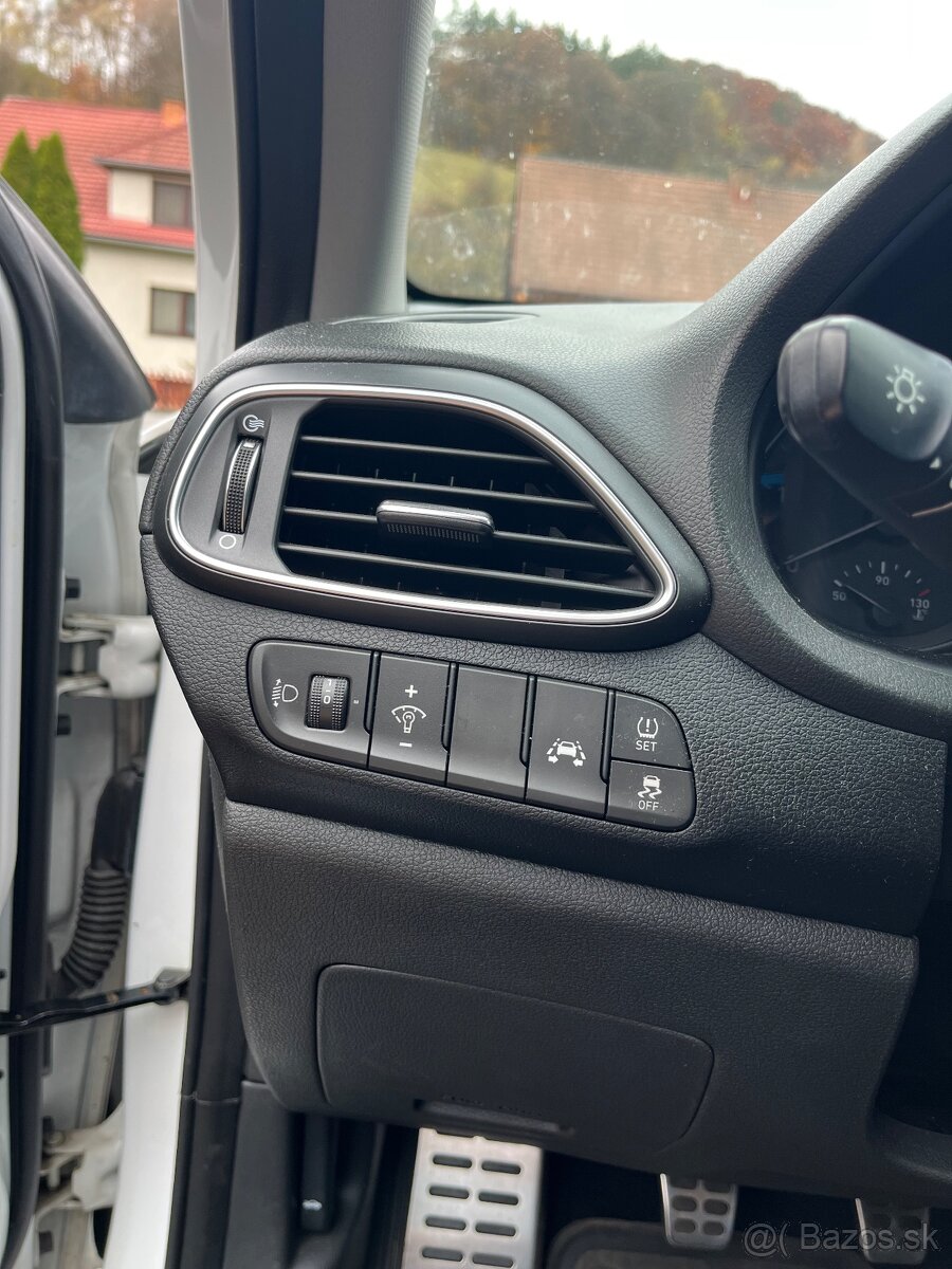 𝐇𝐲𝐮𝐧𝐝𝐚𝐢 𝐢𝟑𝟎 𝐂𝐖 𝟏.𝟔 𝐂𝐑𝐃𝐈 𝟏𝟎𝟎 𝐤𝐖 - 6