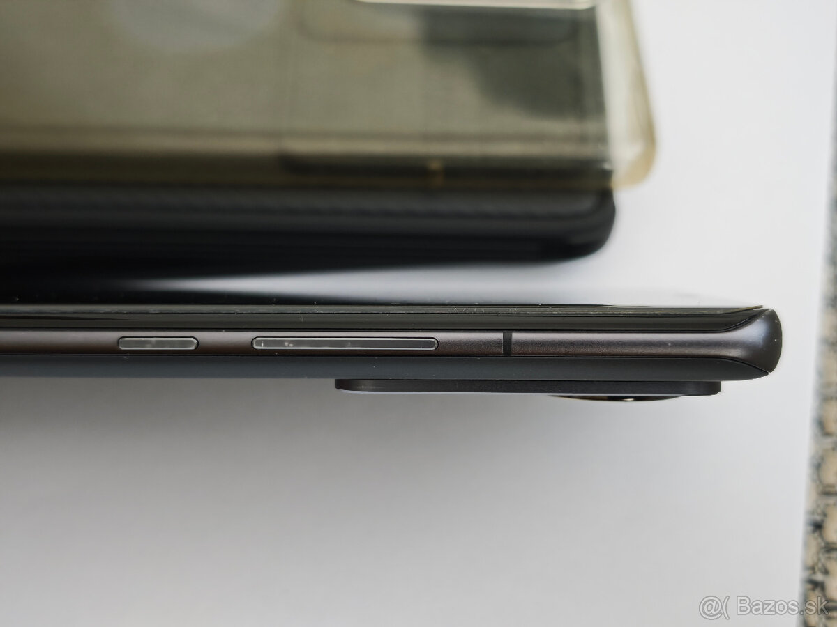Predám Xiaomi 12 Pro 5G 12GB/256GB - 6