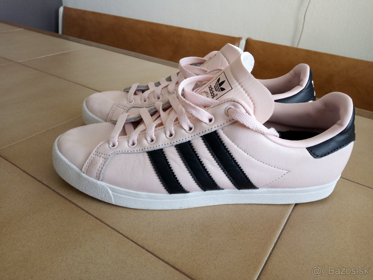 Damske kozene vodeodolne botasky ADIDAS. - 6