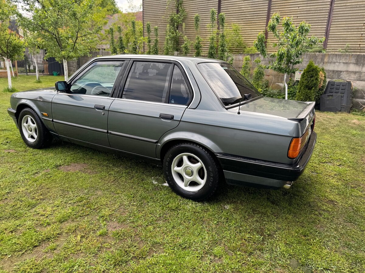 BMW 316 e30 - 6