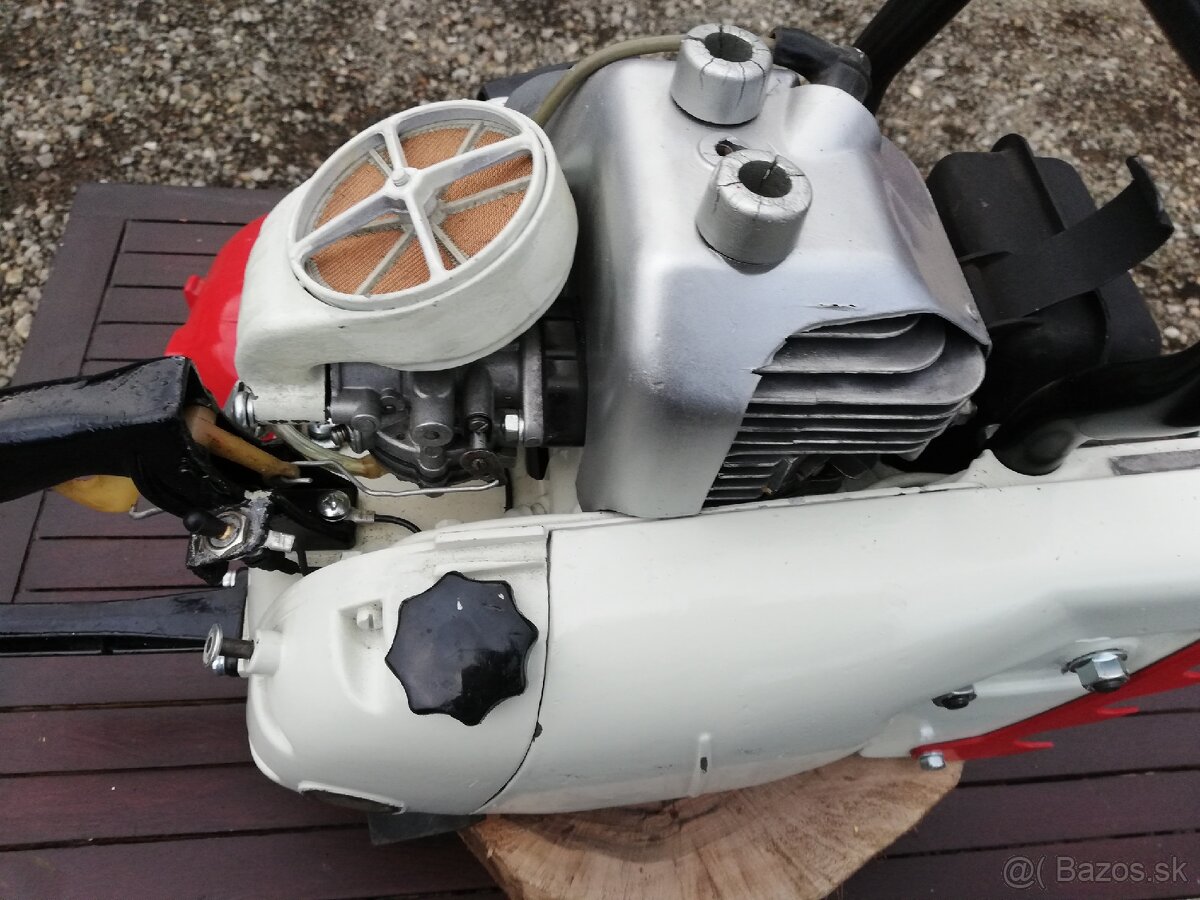 MOTOROVA PILA, STIHL CONTRA 1106 - 6