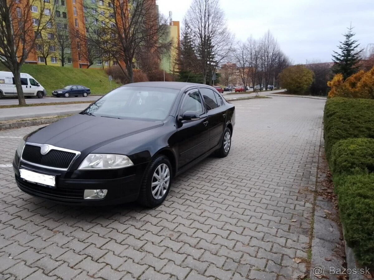 Škoda Octavia 2 1.6 MPI Benzín 5st. - 6