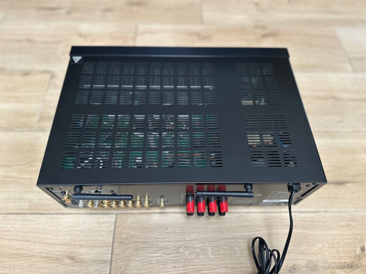 Onkyo TX-8150 - 6