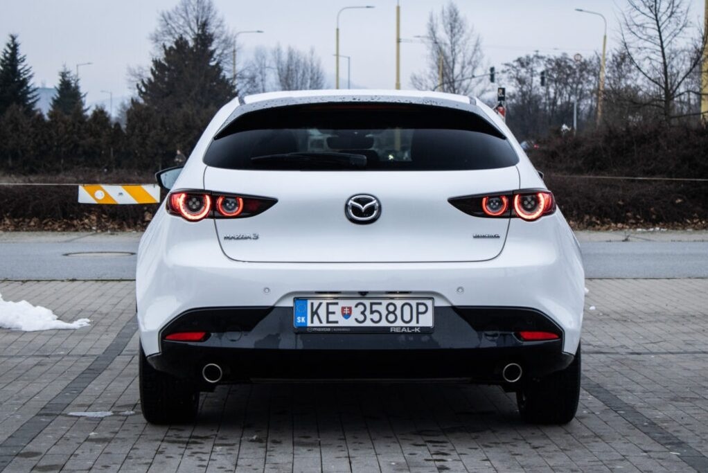 Mazda 3 90kW (2020). - 6