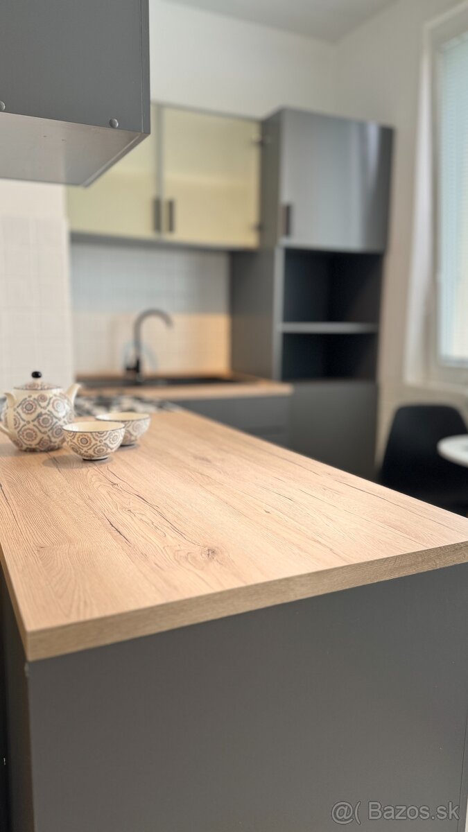Krásny 1 izbový byt pri centre Trnava. - 6