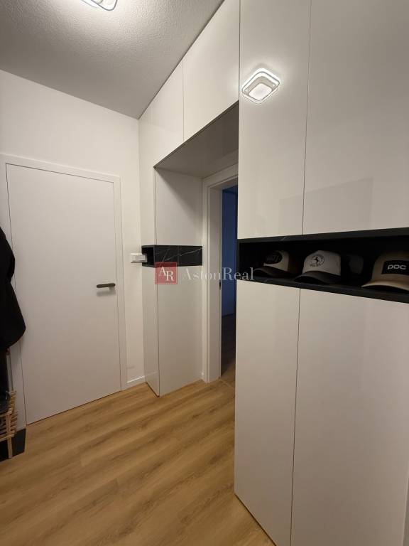 Moderný nadštandardný 2-izbový byt v novostavbe na Námestí s - 6