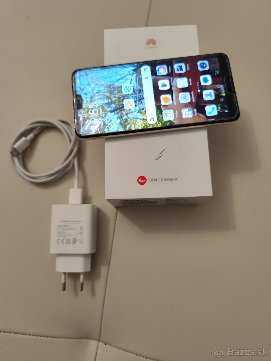 Huawei P20 ružový - 6