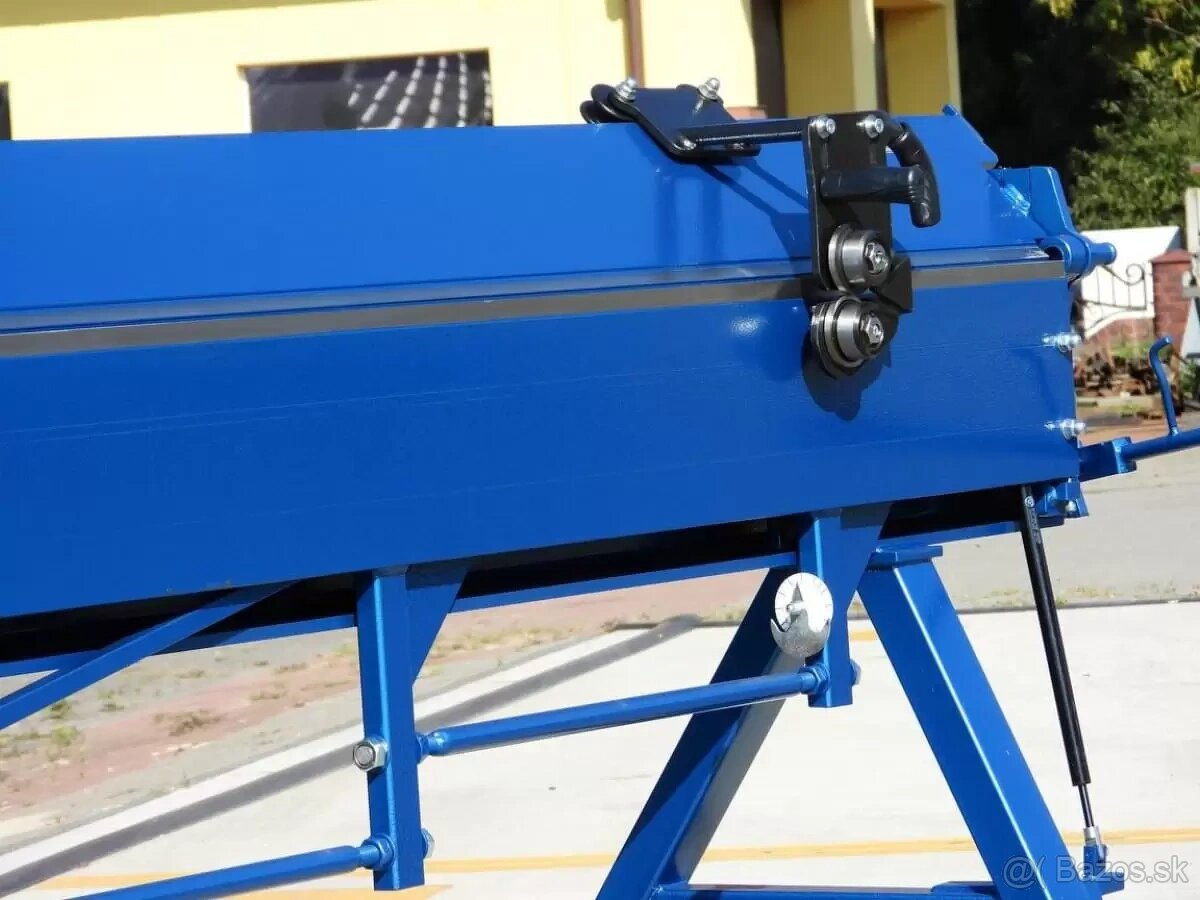 Ohýbačka, ohýbačka, lemovačka na plech, 4 m - 6