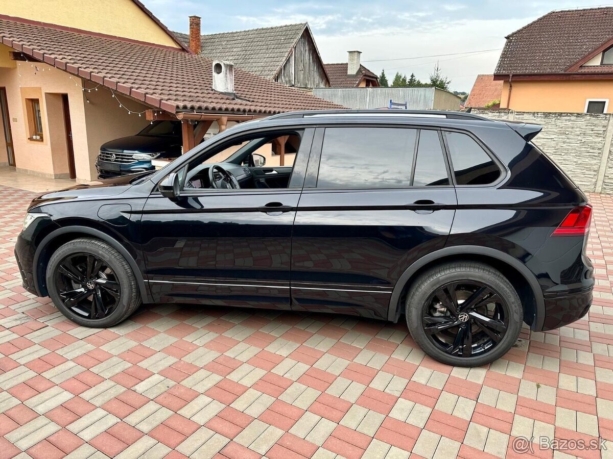 VW Tiguan R-Line 1.4 TSI 110kW + plug-in hybrid - 6