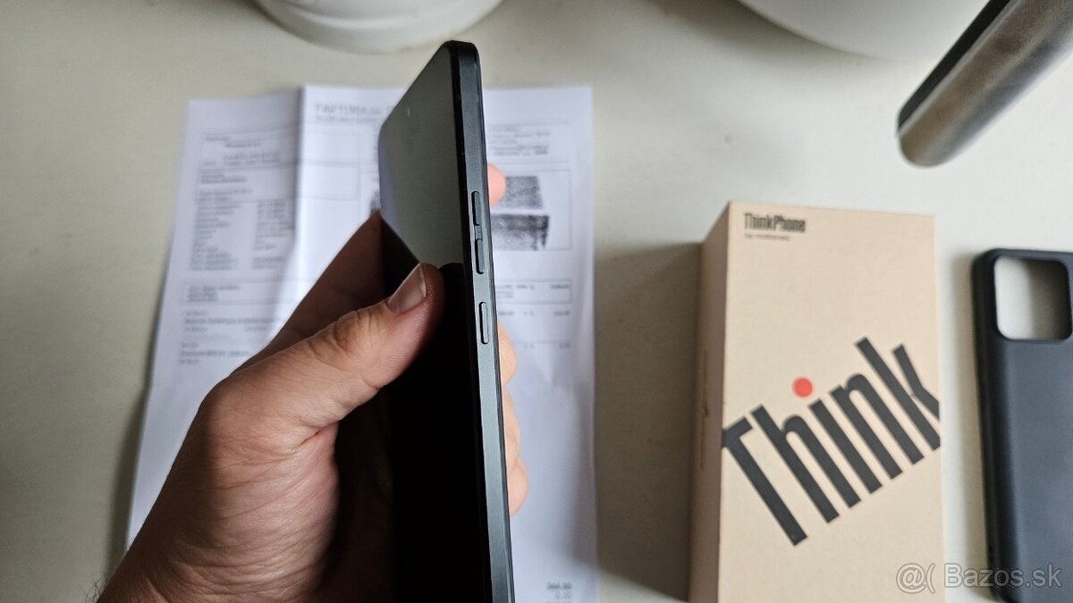 Motorola Thinkphone 256GBB - 6