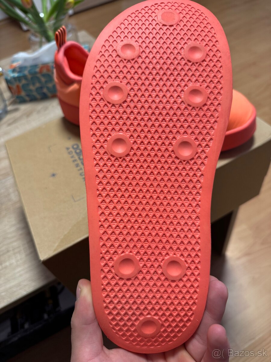 adidas puffylette adventure - 6
