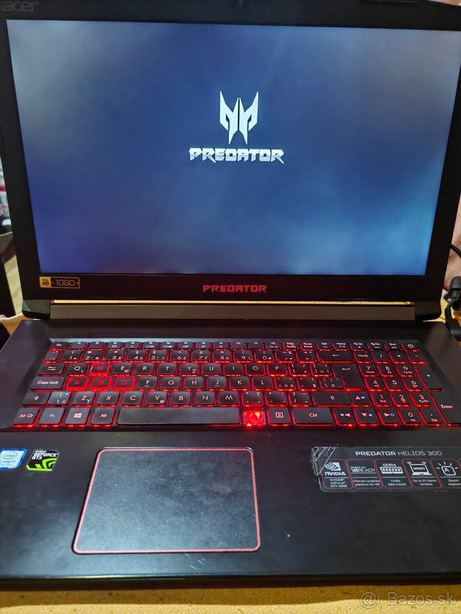 Acer predátor helios 300 - 6