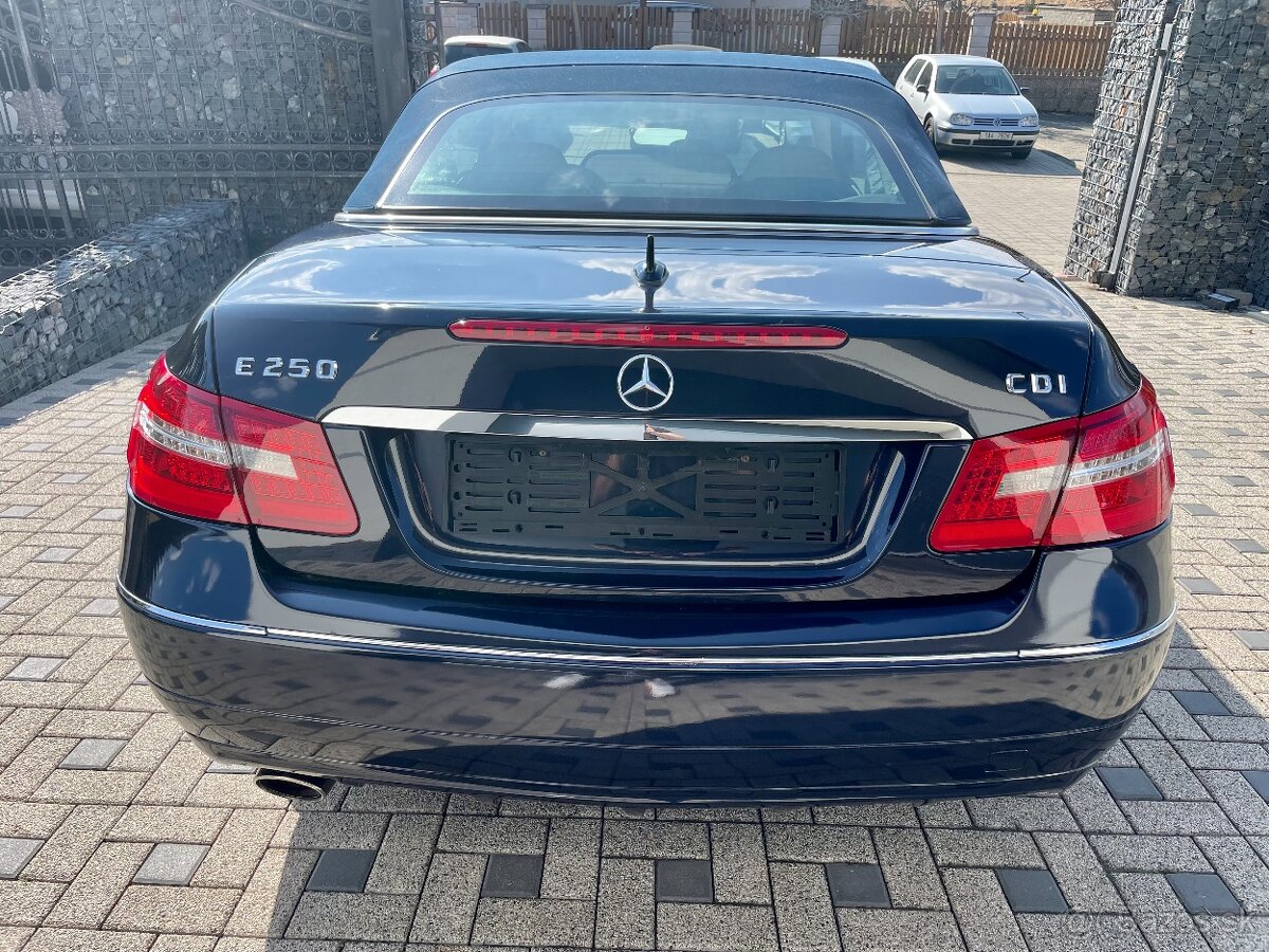 Mercedes-Benz E250CDI cabrio/kůže/automat - 6