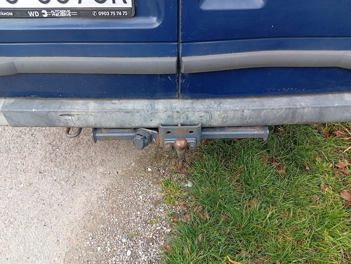 Dodávka Ford Transit 2402cm3, 85KW, r. v. 2008. - 6