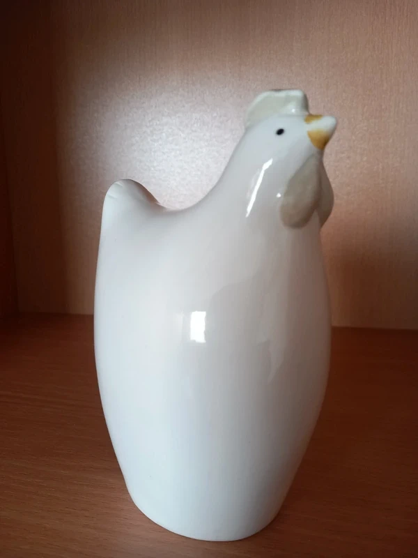 Keramická stojaca sliepočka 15x10x7 cm - 6