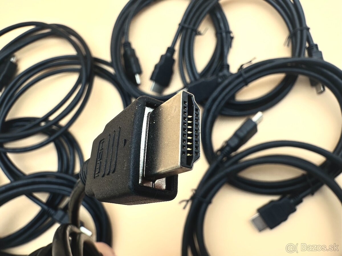 HDMI kábel, USB kábel, DisplayPort kábel - 6