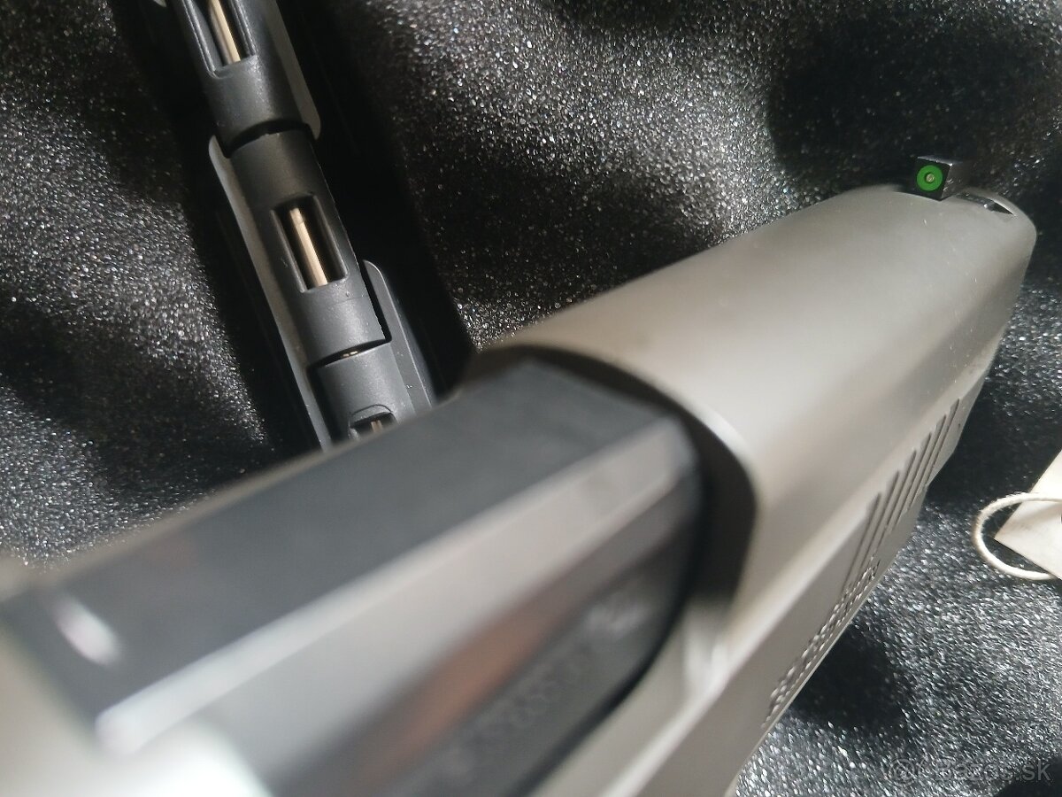 Sig Sauer P226 LEGION / 9mm Luger - 6