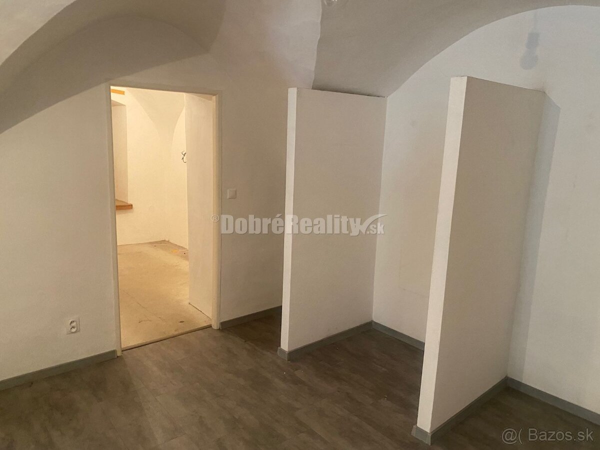 PRENÁJOM: Obchodné priestory Banská Štiavnica - 6