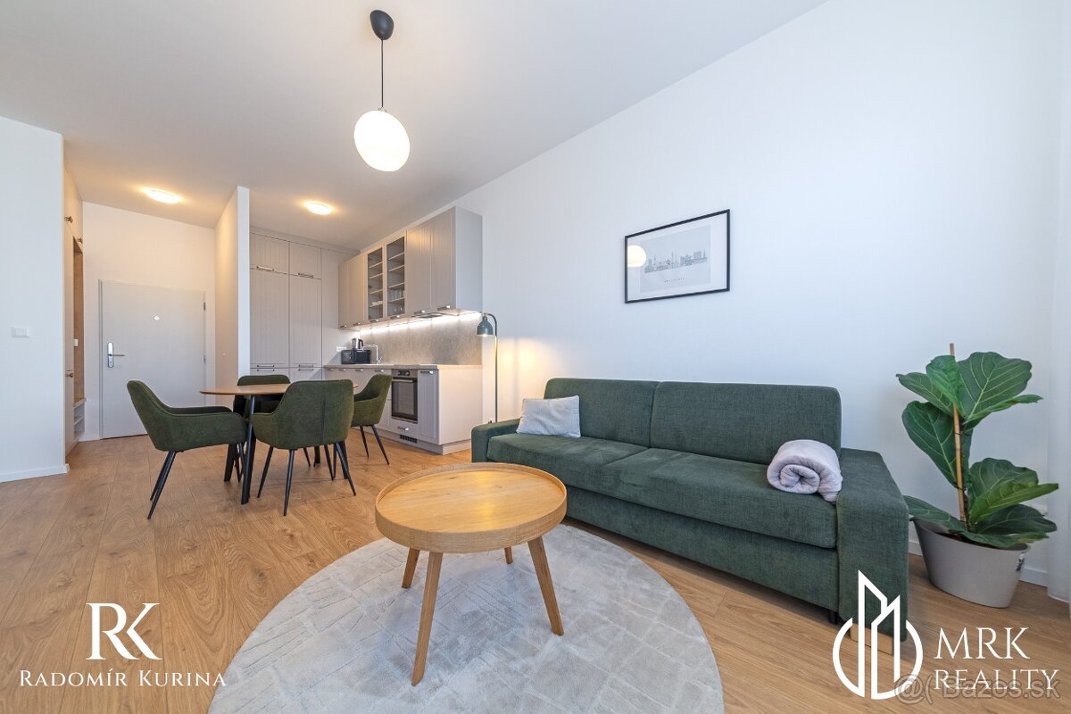 Luxusný kompletne zariadený 2i byt v centre Bratislavy - 6