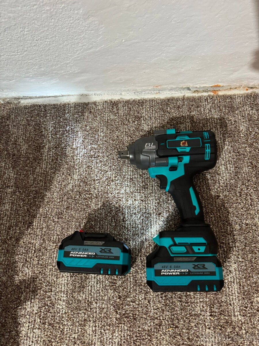 Akú razovy uťahovak 1500NM - 6