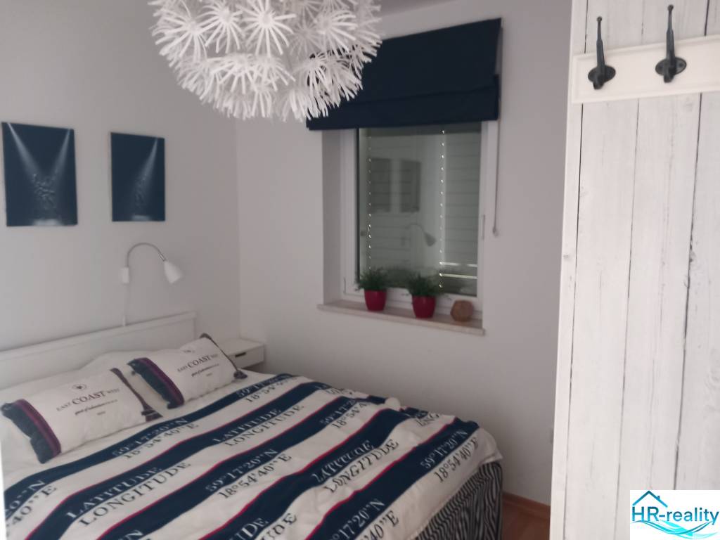 Brač – zariadený apartmán s výhľadom - 6