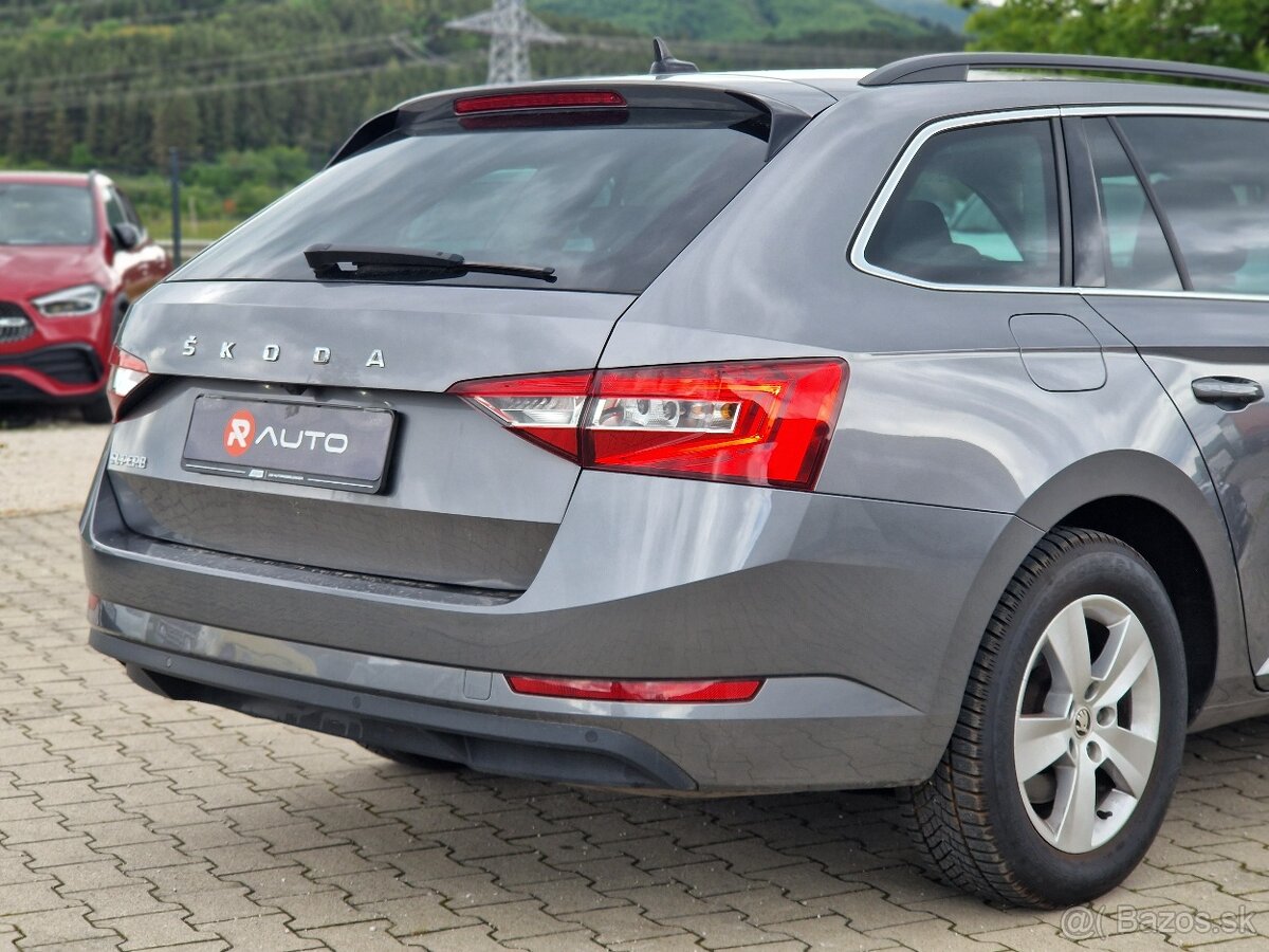 Škoda Superb Combi 2.0 TDI SCR Style DSG - 6