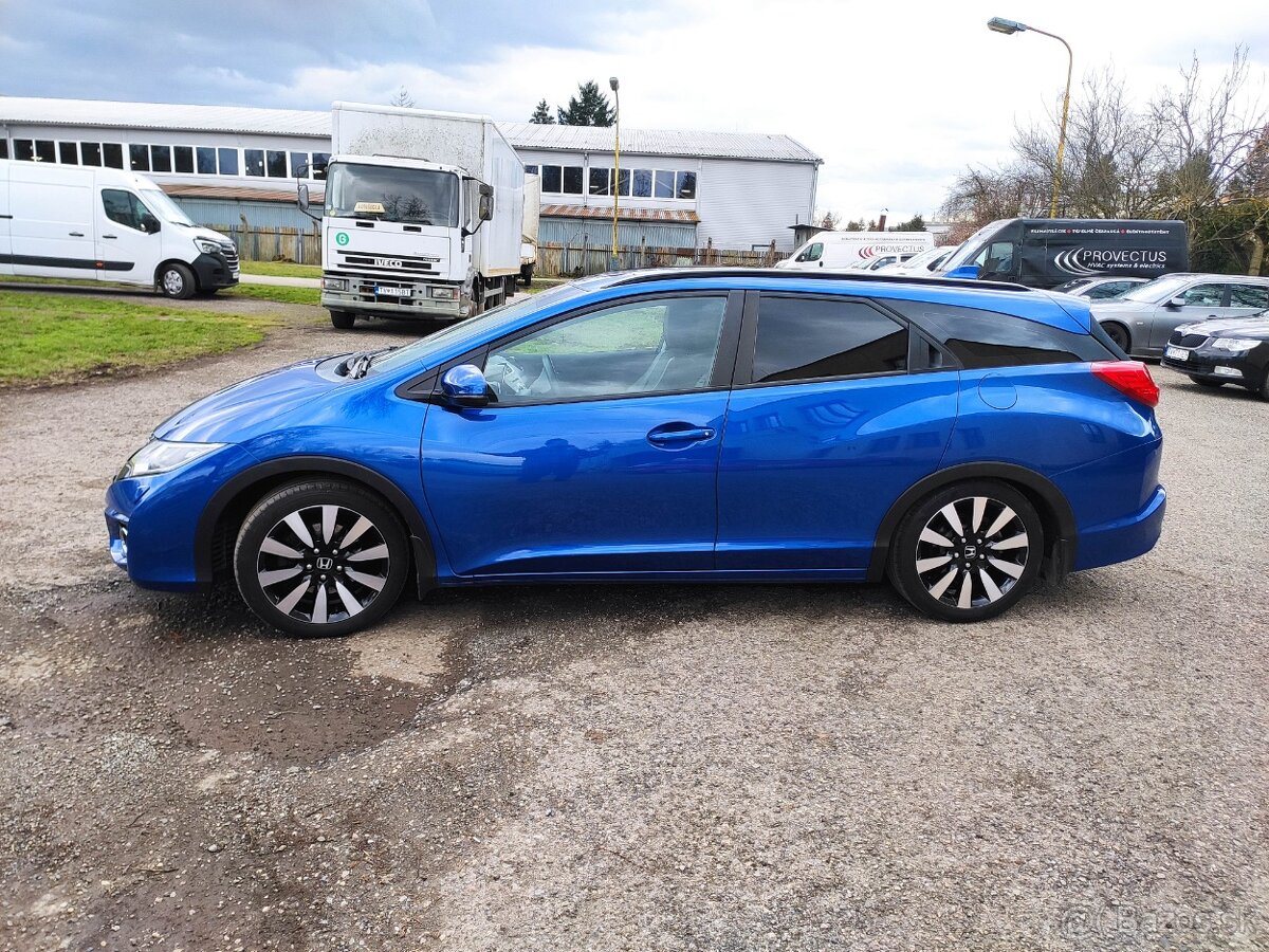 Honda Civic Tourer - 6