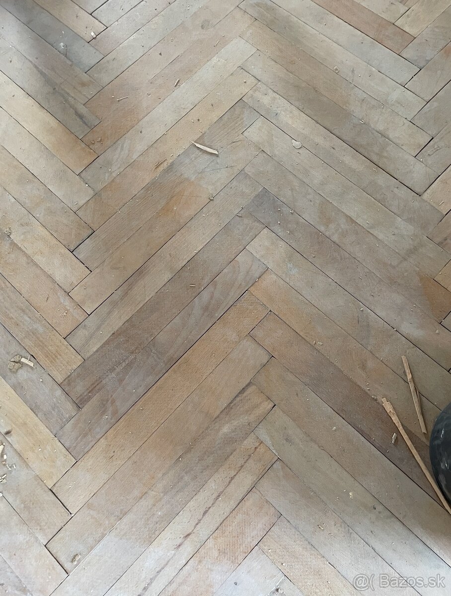 Drevené parkety. Bukové drevo. 10m2 - 6