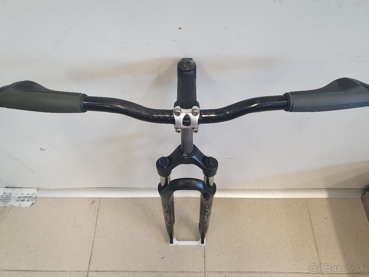 Vidlica 28" + koleso 28" - 6