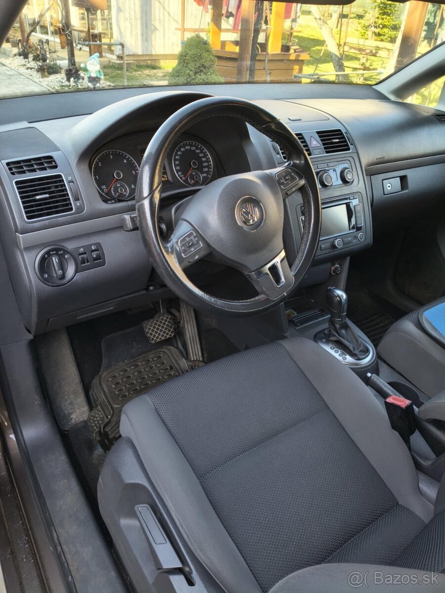 Touran 1,6 TDI - 6