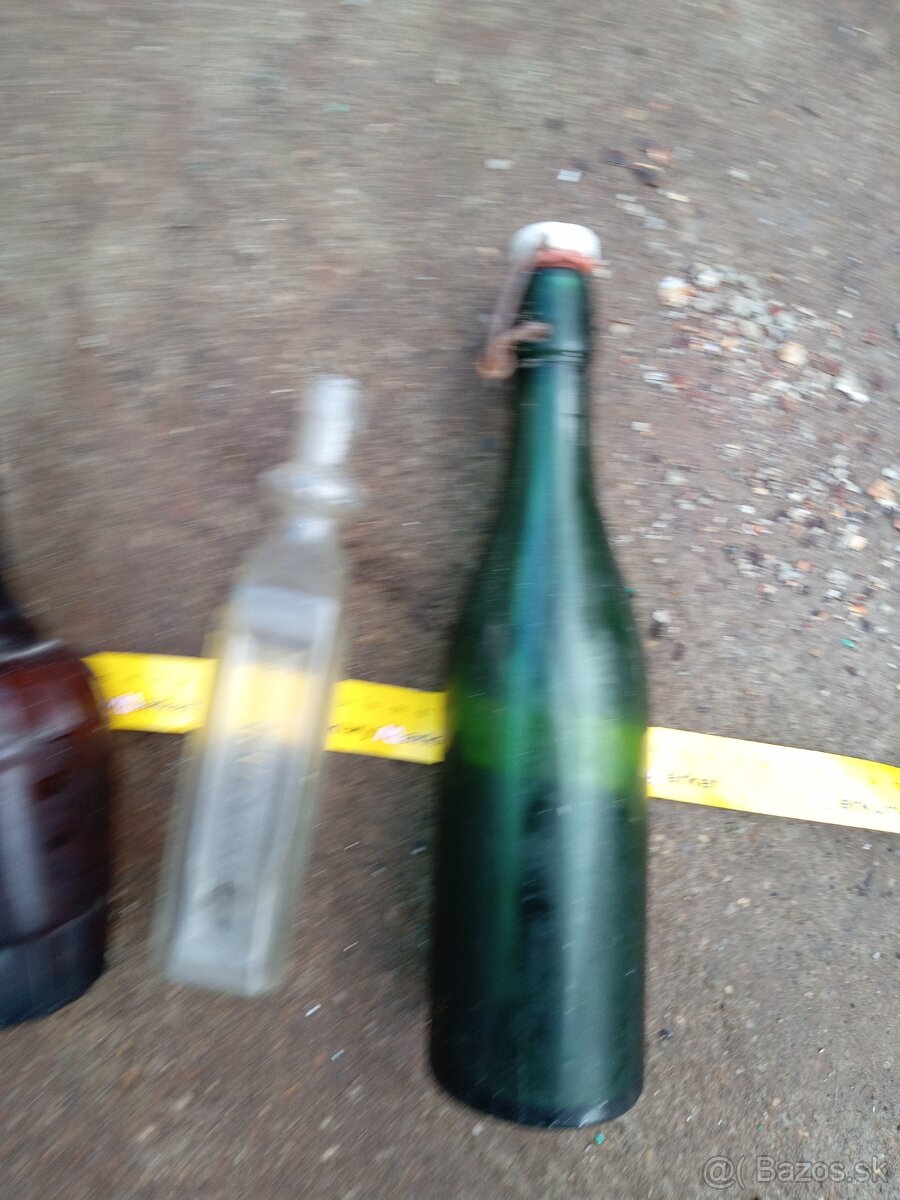 Staré fľaše na dekoráciu - 6