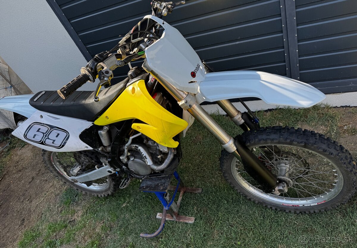 Suzuki RMZ 250 - 6