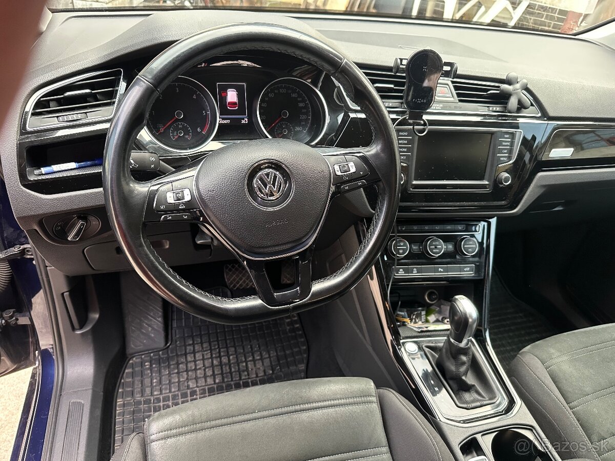 Touran,2.0tdi,110kw,2017,212000km,dsg,higline,modra metaliza - 6