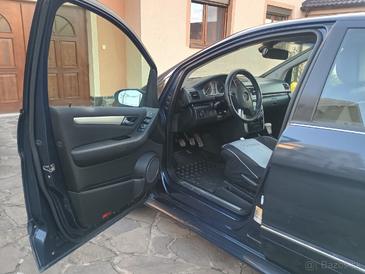 Mercedes 180 CDI B ročník 2008 - 6