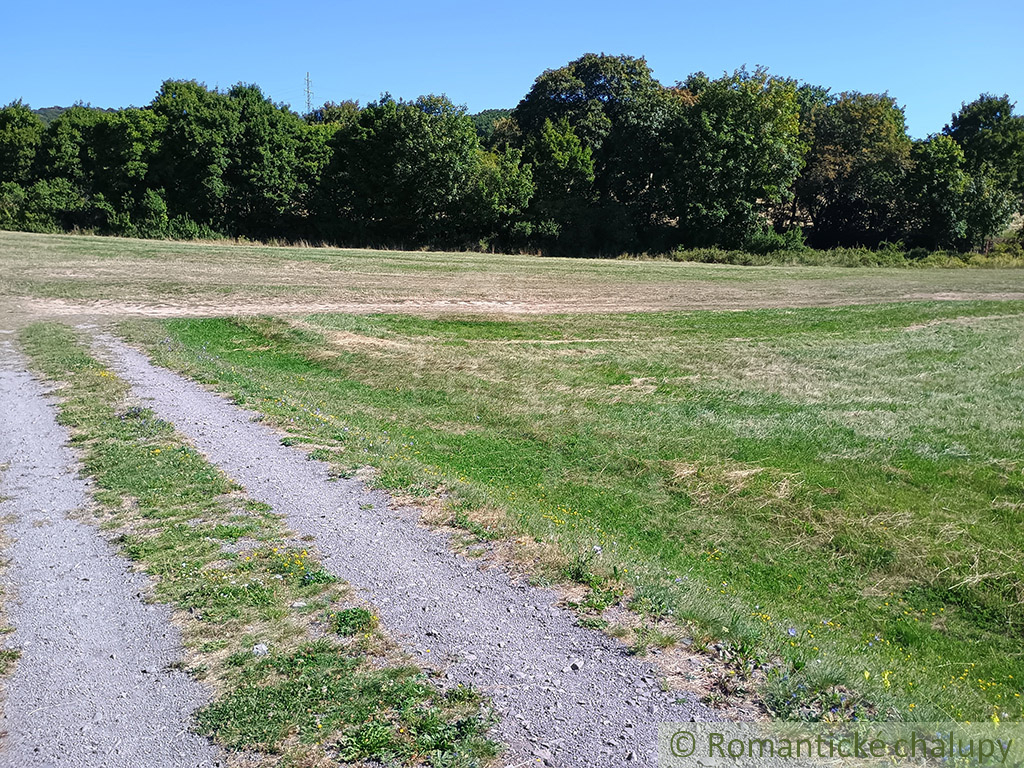 Exkluzívne: Pozemk pri vodnej nádrži blízko Banskej Štiavn - 6