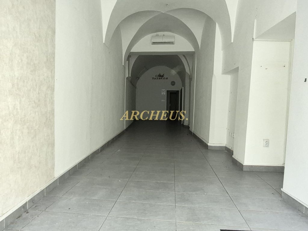 OBCHODNÝ PRIESTOR NA PRENÁJOM, HLAVNÁ UL., KOŠICE - 6