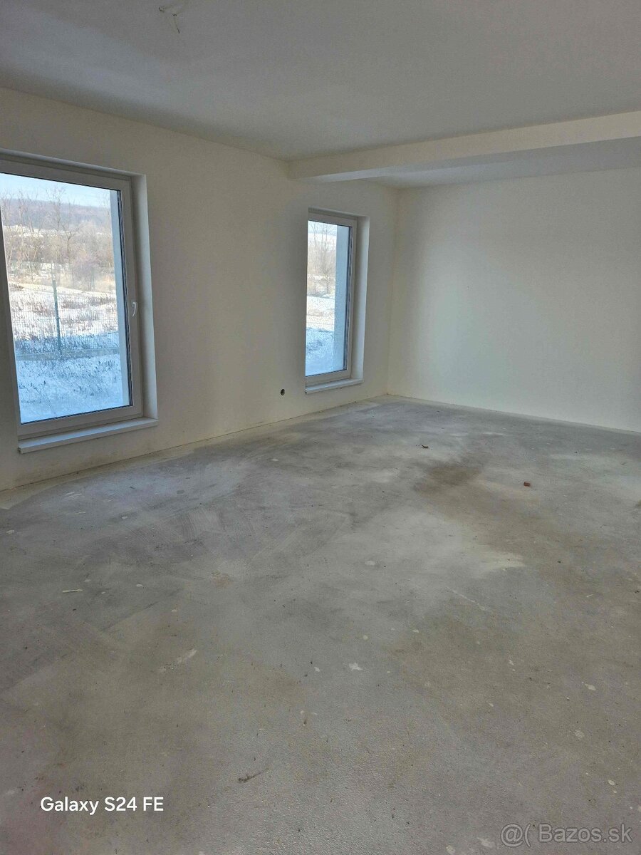 NOVOSTAVBA 1 km OD SR HRANICE - TORNOSYOSNÉMETI - 6