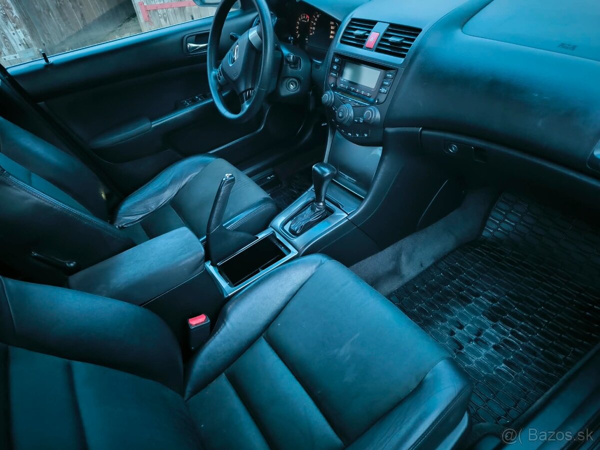 Honda Accord cl7 2.0 vtec - 6
