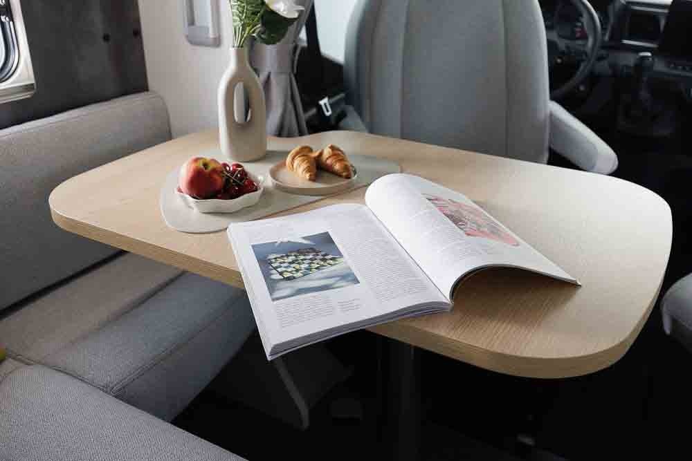 NOVÁ ALKOVNA AHORN CAMP A 690 2026 – RENAULT MASTER - 6