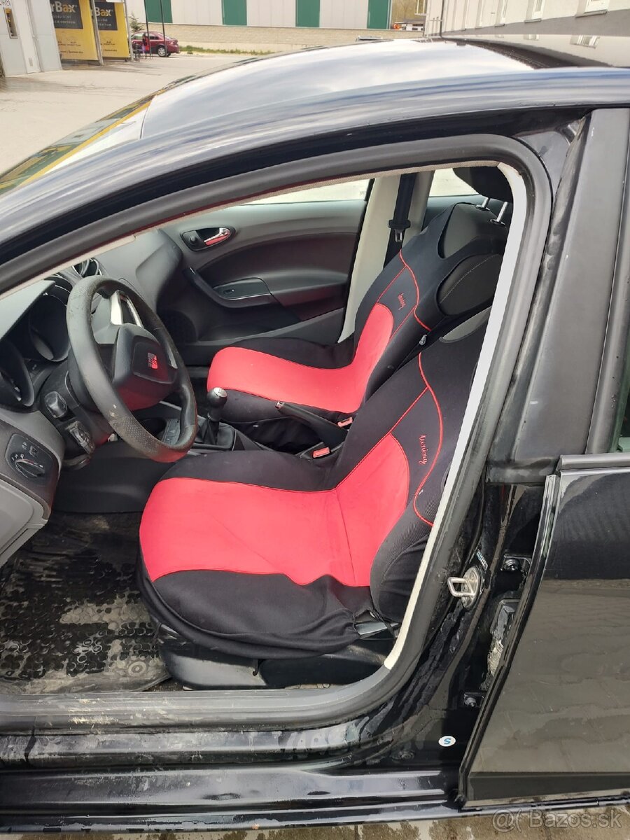 Seat ibiza 1.4 benzín 2009 - 6