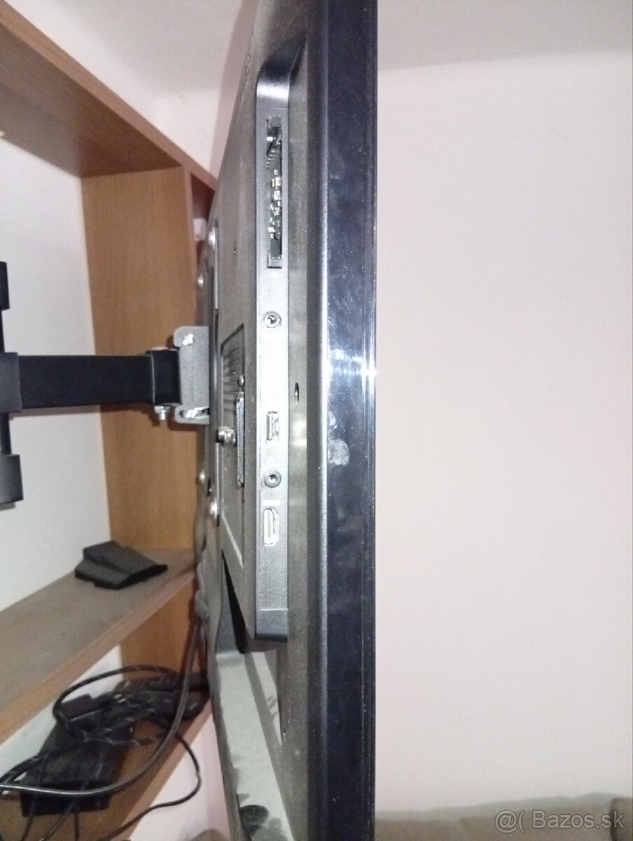 Led TV Philips 32" (82cm)HDMI s konzolou na stenu - 6