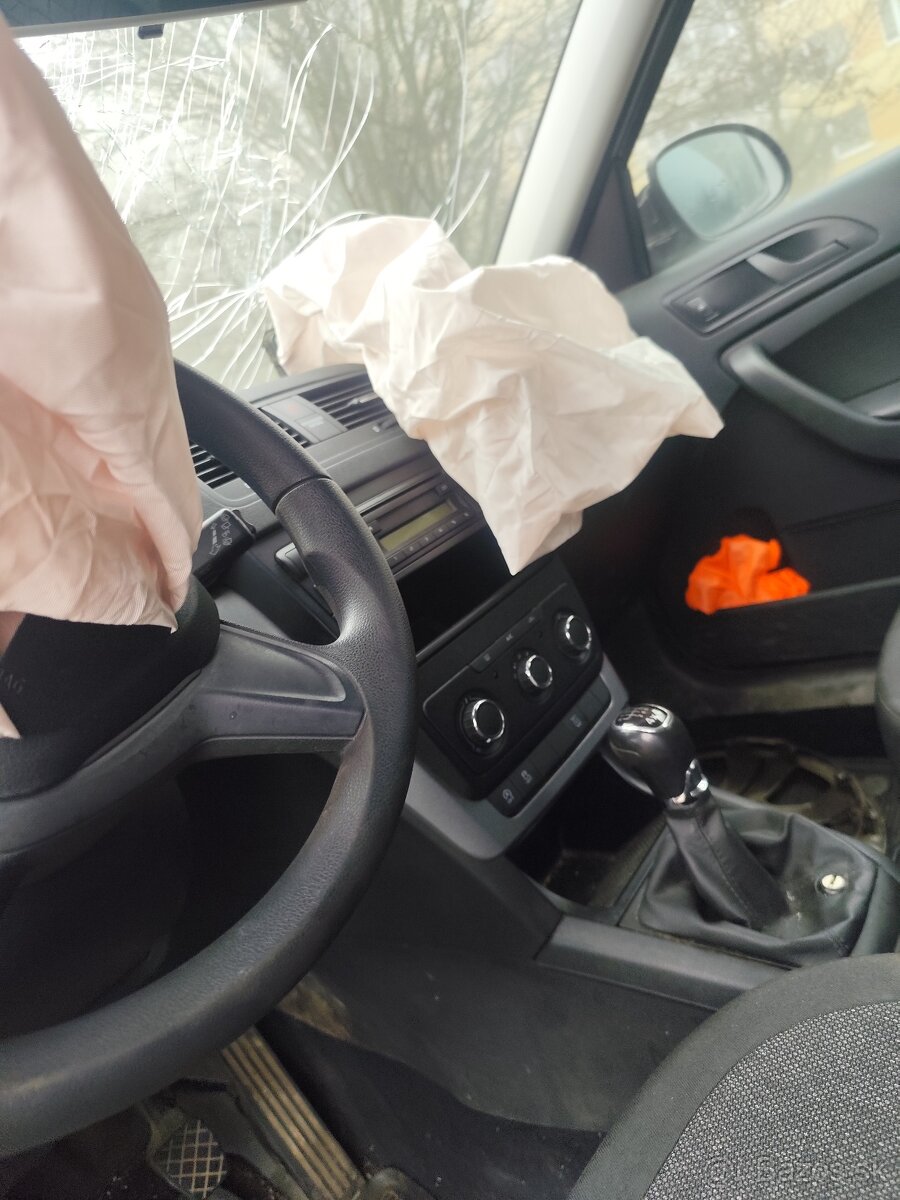 Škoda Yeti 2.0tdi 81kw 4x4 - 6